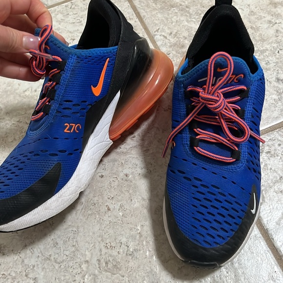 Nike 270 - Picture 3 of 3